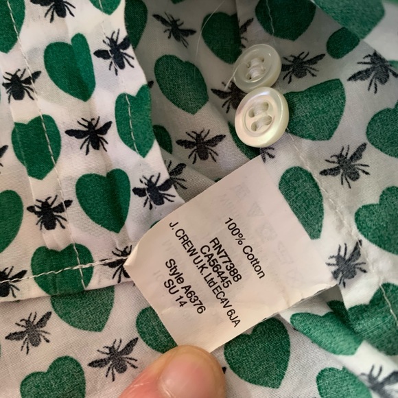 JCrew bee heart print shirt. - Picture 5 of 7